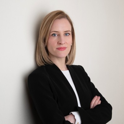 Aislinn Nichol Professional Photo LinkedIn